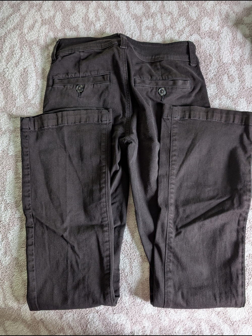 American Eagle Outfitters Short-Length Pants in Charcoal Black